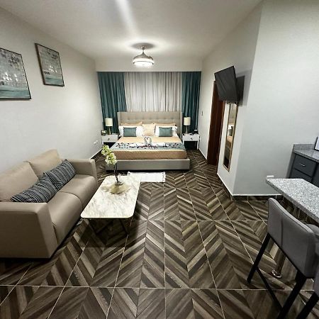 Hotel Monarca Игуэй Экстерьер фото