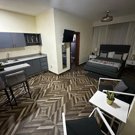Hotel Monarca Игуэй Экстерьер фото