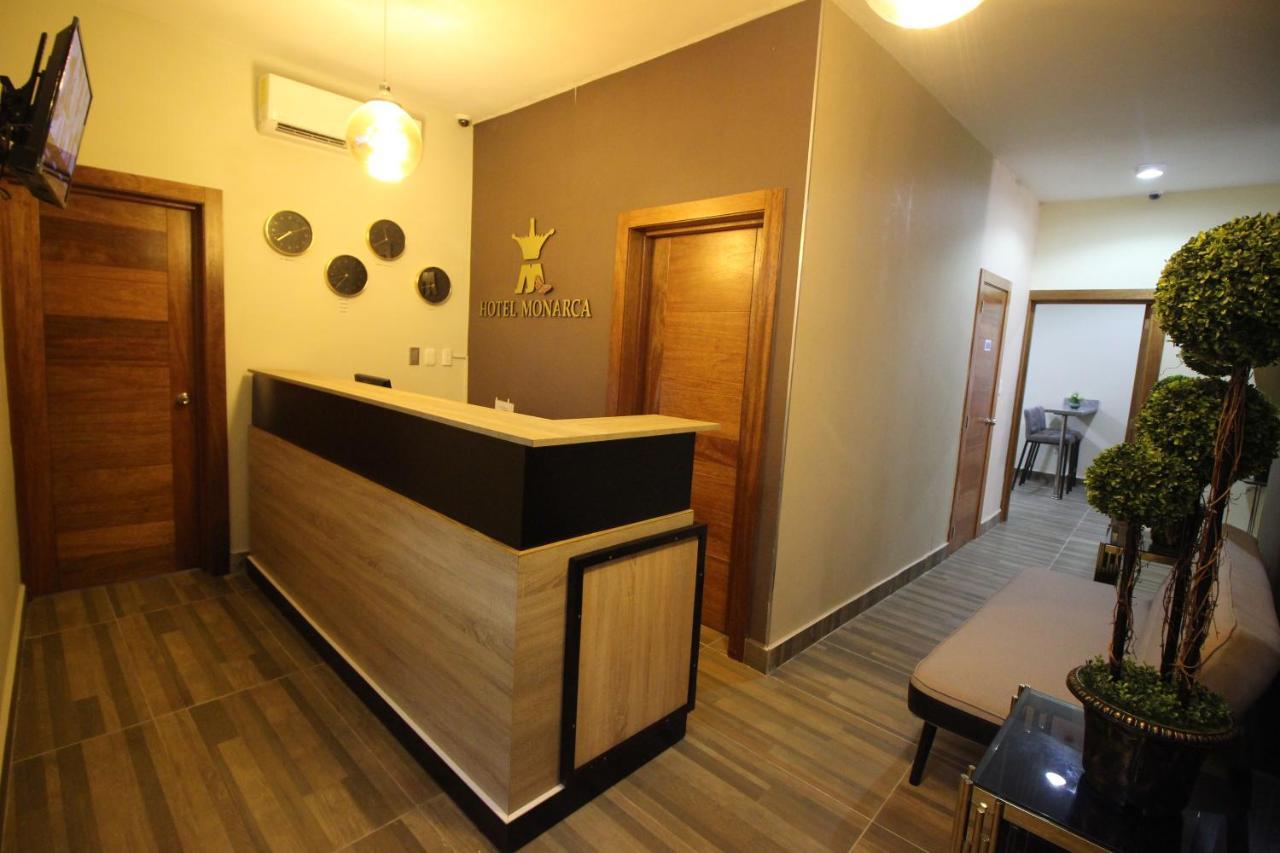 Hotel Monarca Игуэй Экстерьер фото