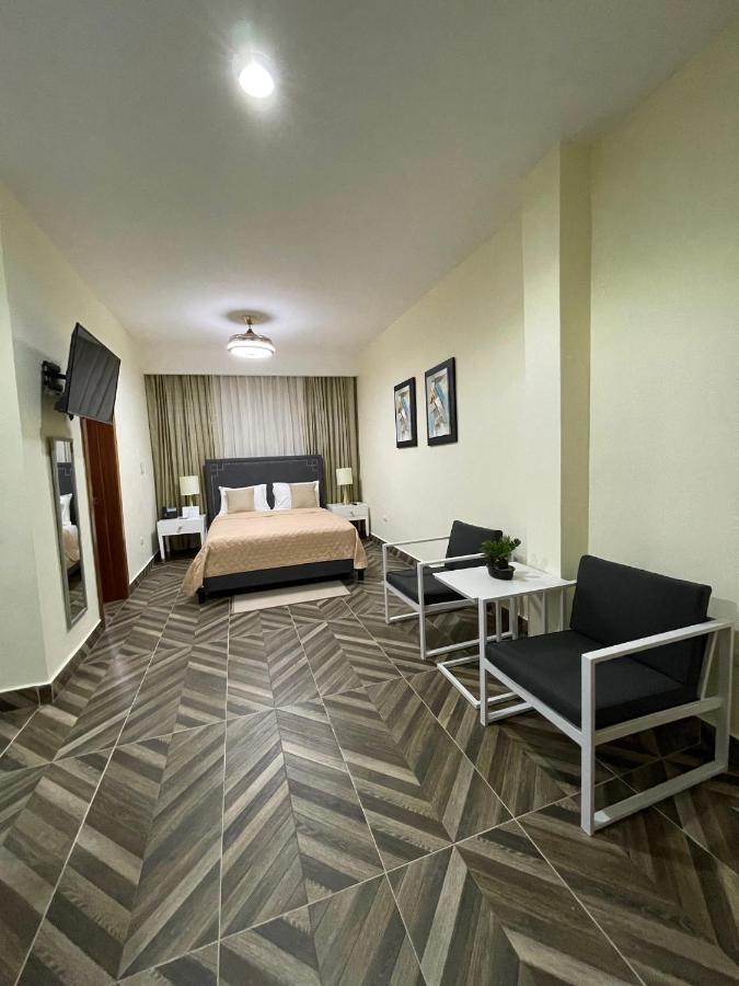 Hotel Monarca Игуэй Экстерьер фото