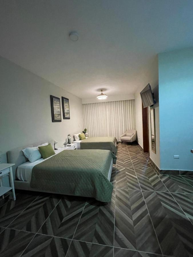 Hotel Monarca Игуэй Экстерьер фото