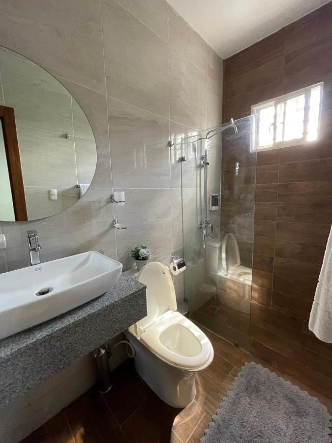 Hotel Monarca Игуэй Экстерьер фото