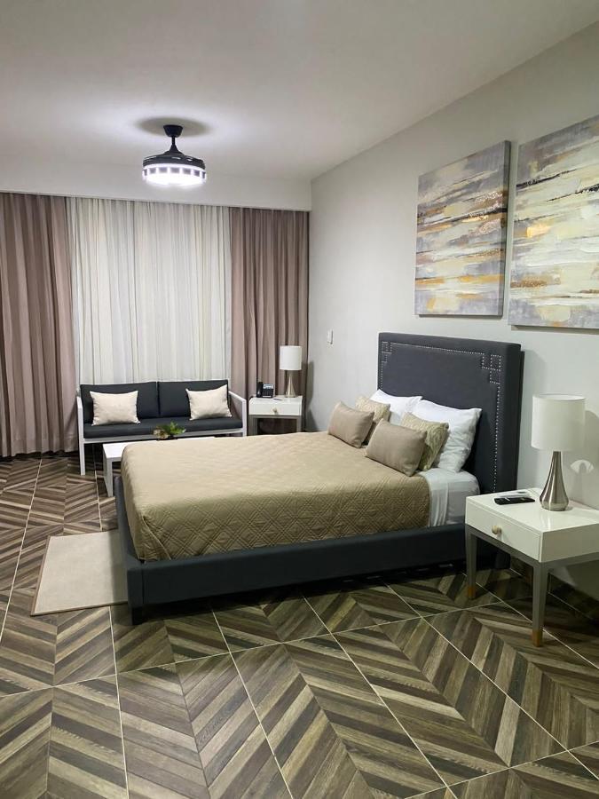 Hotel Monarca Игуэй Экстерьер фото