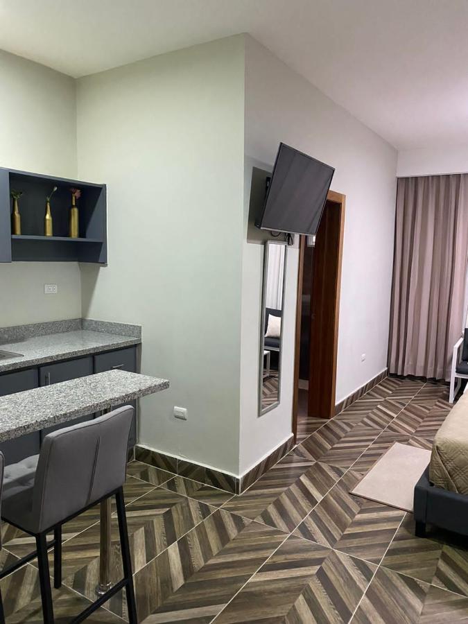Hotel Monarca Игуэй Экстерьер фото