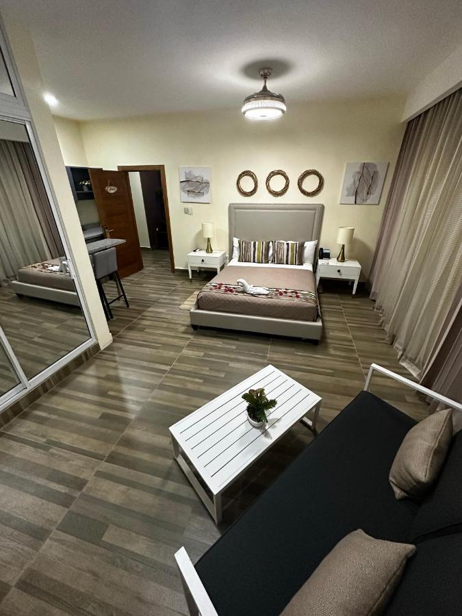 Hotel Monarca Игуэй Экстерьер фото