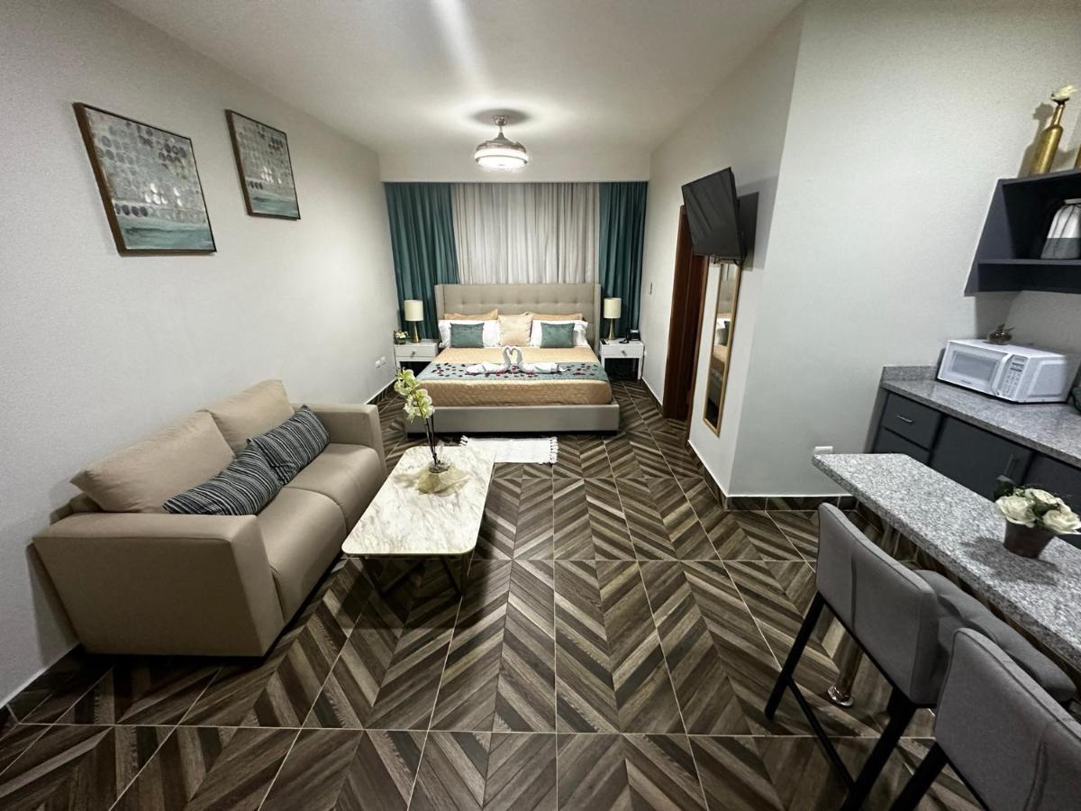 Hotel Monarca Игуэй Экстерьер фото